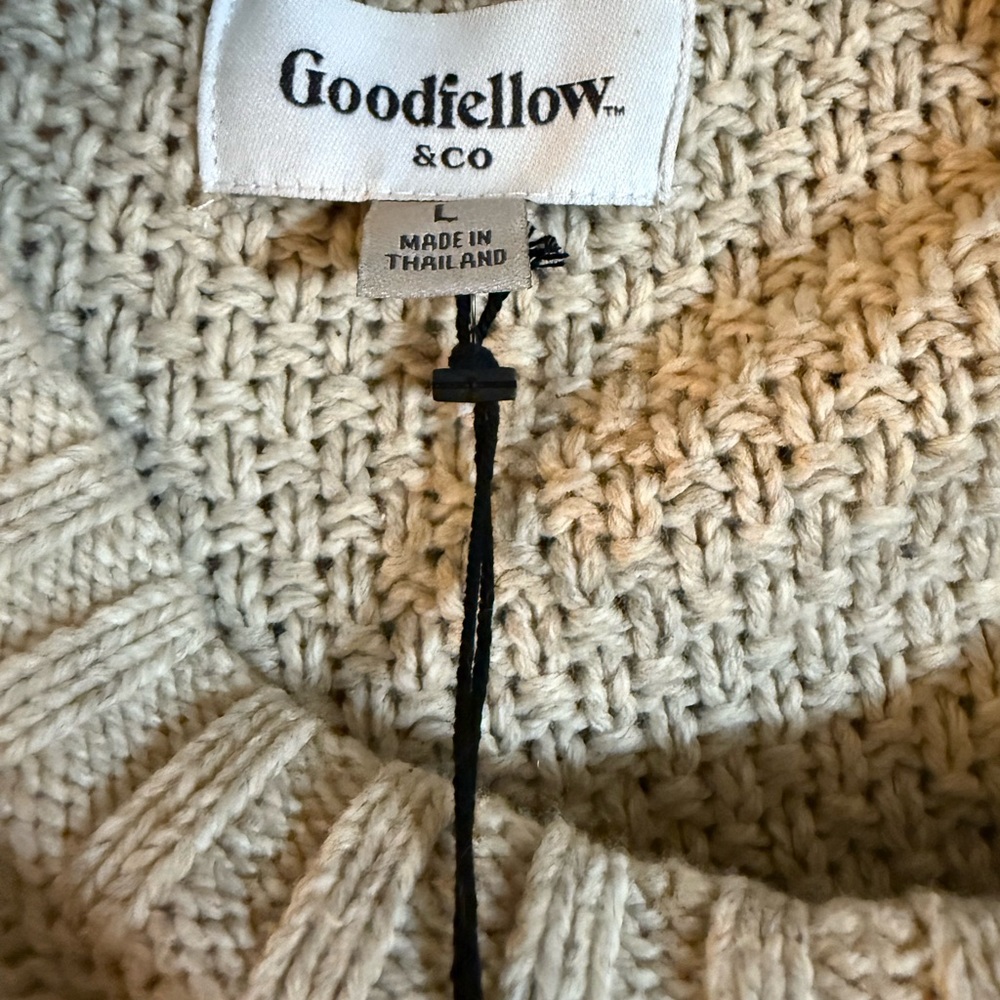 Goodfellow & Co Oatmeal Chunky Knit Crew Neck Sweater - Picture 4 of 5